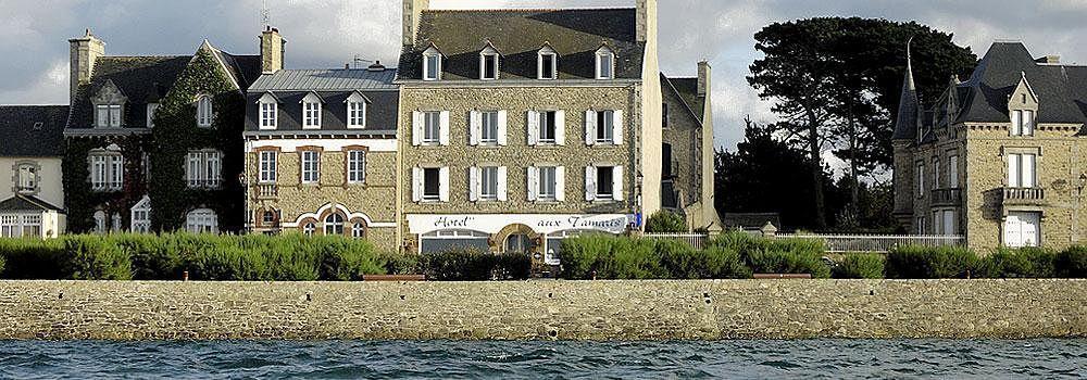 Hotel Aux Tamaris - Vue Mer Roscoff Exterior photo